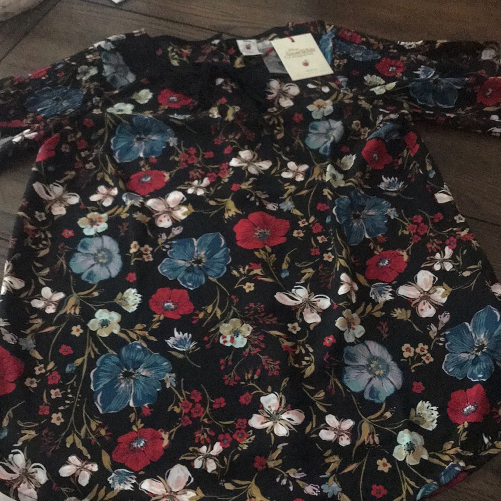 NWT LC blouse!!